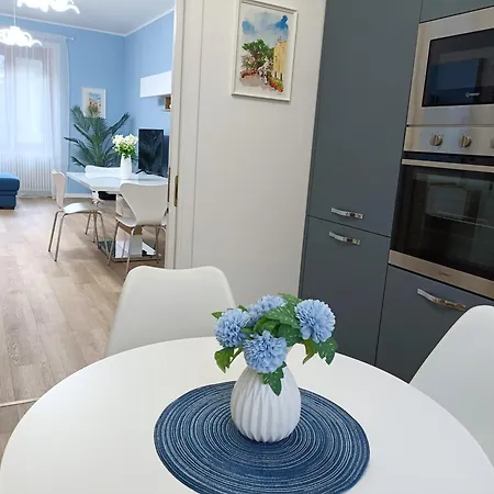 Amalphia Apartment *